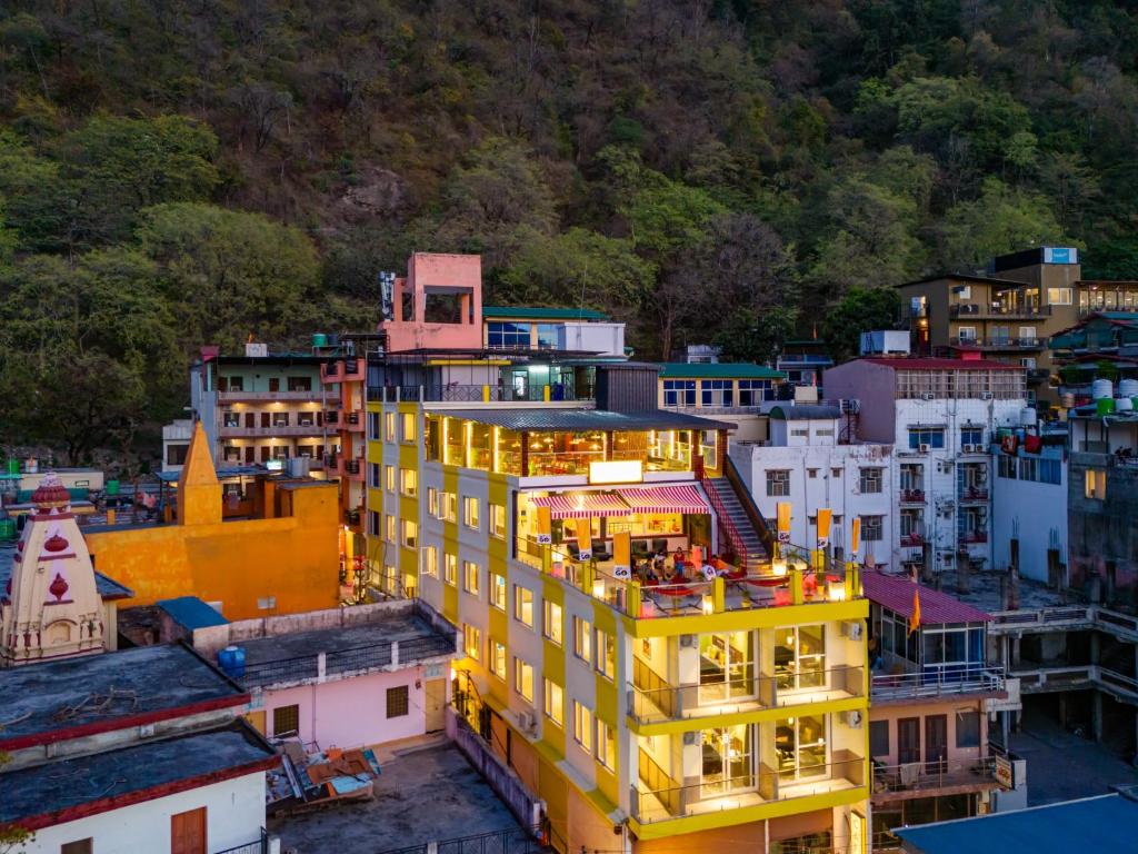 hosteller rishikesh