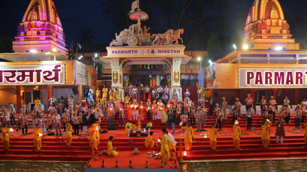 parmarth niketan ashram rishikesh ganga aarti